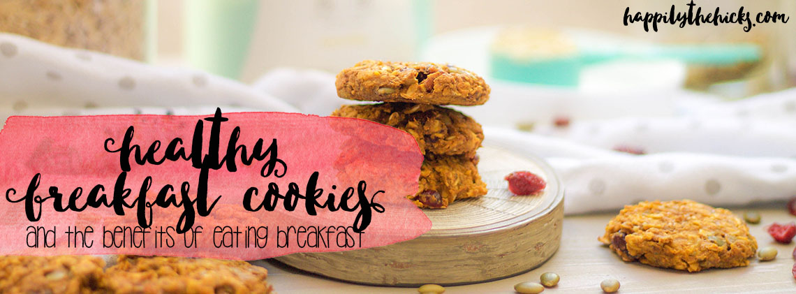 Healthy Breakfast Cookies (and the benefits of eating breakfast) | read more at happilythehicks.com