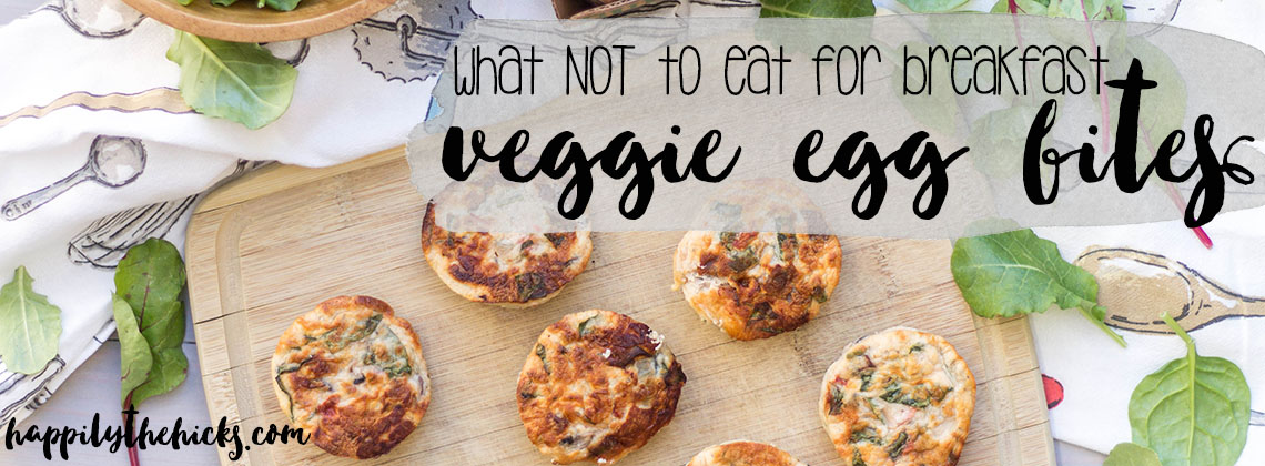 Veggie Egg Bites - The perfect breakfast, full of veggies and protein that your body will love! | read more at happilythehicks.com